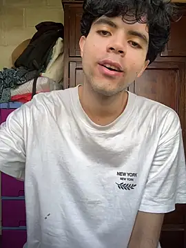 Axel-Mejia online show from 9, 4, 2026