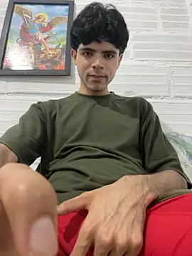 Axel-Mejia online show from 12, 11, 2025