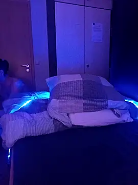 Snapshot of Teufel-in-weiss chatting on 10, 2, 2026 Teufel-in-weiss online show from 10, 2, 2026