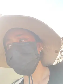 SinfulTemptation online show from 7, 4, 2026