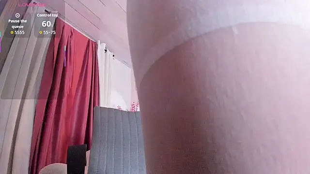 Snapshot of Jenie_fire_ chatting on 24, 9, 2025 Jenie fire online show from 24, 9, 2025