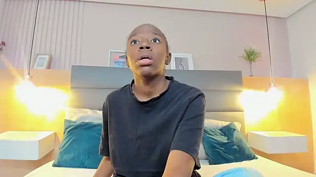  emma willliams  online show from 6, 11, 2025