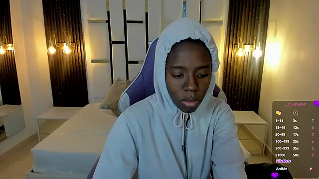  emma willliams  online show from 11, 11, 2025