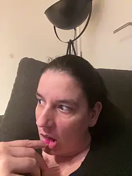 hottyFcup online show from 18, 3, 2026