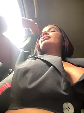 Snapshot of IrinaVelvet chatting on 11, 10, 2025 IrinaVelvet online show from 11, 10, 2025