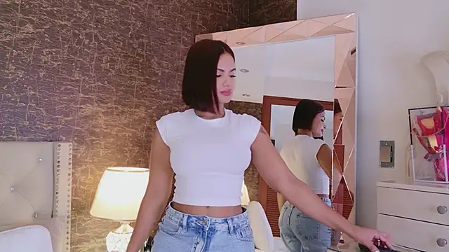 Snapshot of IrinaVelvet chatting on 17, 11, 2025 IrinaVelvet online show from 17, 11, 2025