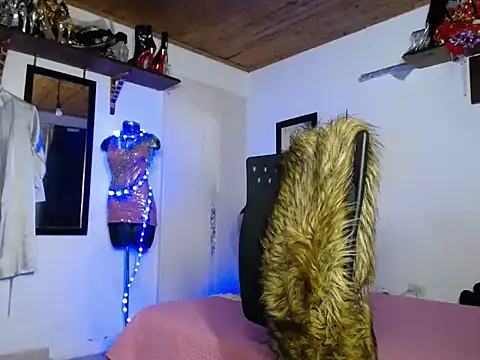 sashastarfire online show from 8, 11, 2025