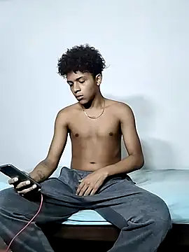 Snapshot of Manuel_Mateus1 chatting on 25, 11, 2025 Manuel Mateus1 online show from 25, 11, 2025