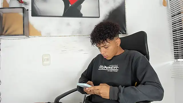 Snapshot of Manuel_Mateus1 chatting on 13, 9, 2025 Manuel Mateus1 online show from 13, 9, 2025