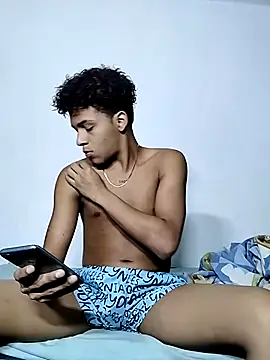 Snapshot of Manuel_Mateus1 chatting on 8, 11, 2025 Manuel Mateus1 online show from 8, 11, 2025