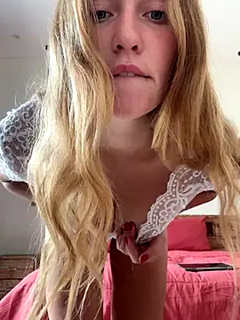 slimthickgoddess online show from 29, 11, 2025