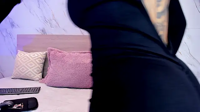 sofiagomez   online show from 10, 1, 2026