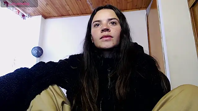 Skylar Serenity online show from 30, 10, 2025