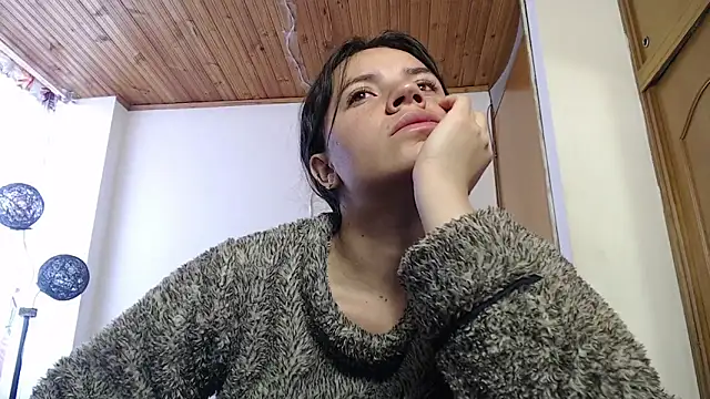 Skylar Serenity online show from 14, 10, 2025