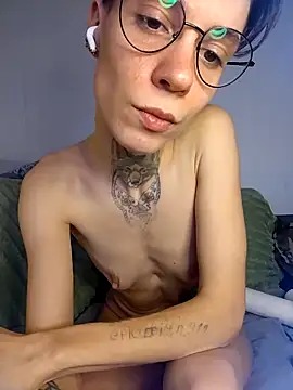 Snapshot of HoneySquirrel chatting on 17, 4, 2026 HoneySquirrel online show from 17, 4, 2026