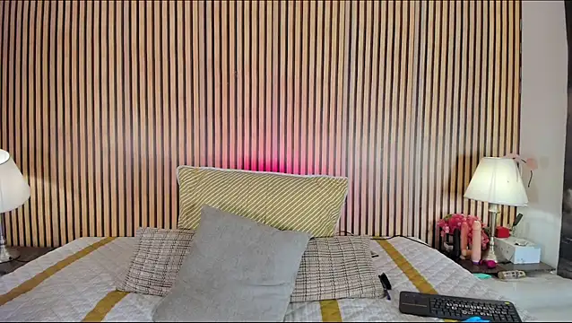 keeyla stone online show from 22, 10, 2025