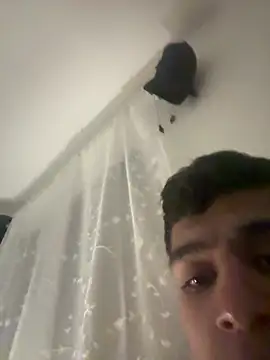 Mexican boy 21 online show from 27, 9, 2025