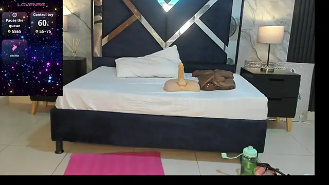 VanessaHard as online show from 17, 12, 2025