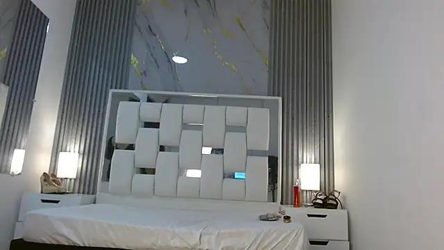 VanessaHard as online show from 20, 9, 2025