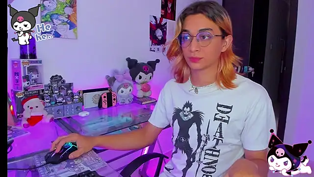 KeitaMoon online show from 10, 11, 2025