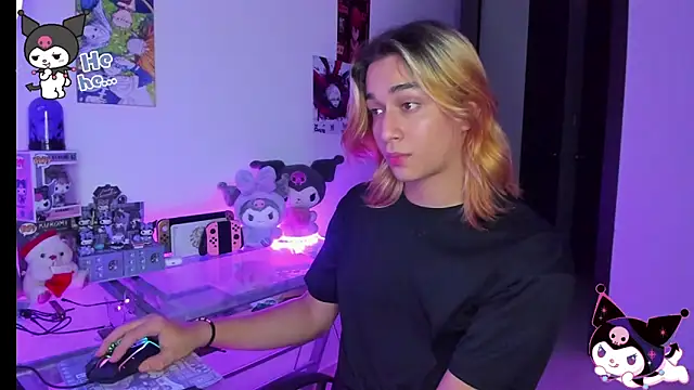 KeitaMoon online show from 5, 11, 2025