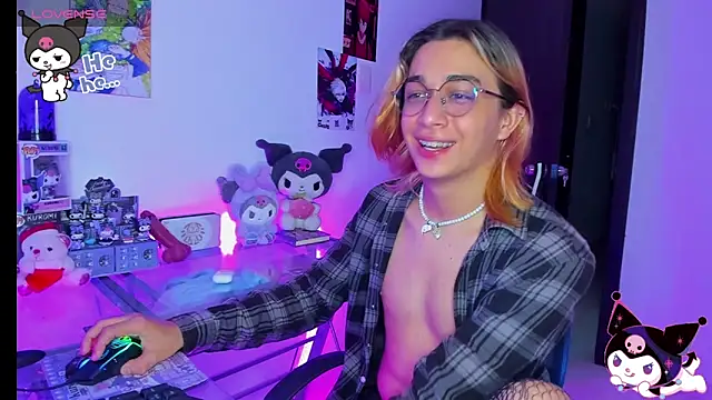 KeitaMoon online show from 9, 11, 2025