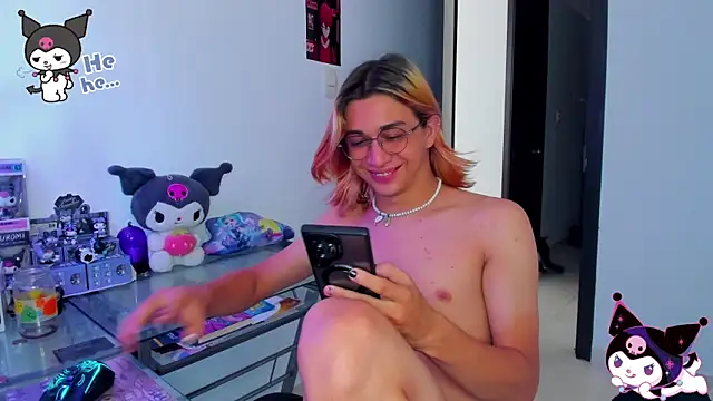 KeitaMoon online show from 25, 9, 2025