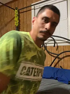 Snapshot of SlimSexxxy69 chatting on 14, 9, 2025 SlimSexxxy69 online show from 14, 9, 2025