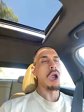 Snapshot of SlimSexxxy69 chatting on 16, 10, 2025 SlimSexxxy69 online show from 16, 10, 2025