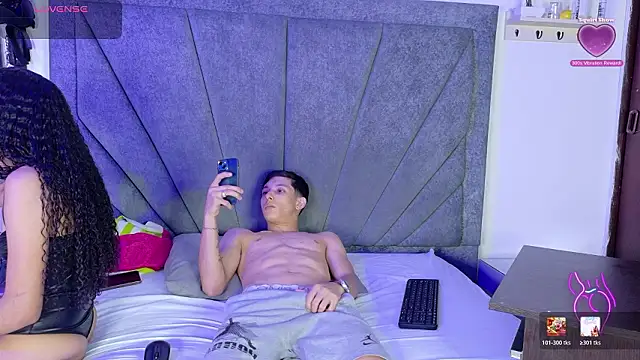 Snapshot of ZafiroAndFlynn chatting on 15, 2, 2026 ZafiroAndFlynn online show from 15, 2, 2026