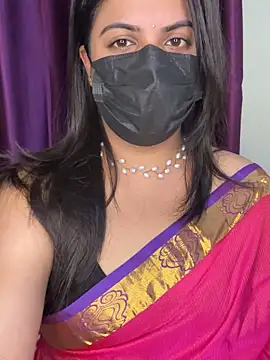 Snapshot of best_couple19 chatting on 3, 10, 2025 best couple19 online show from 3, 10, 2025