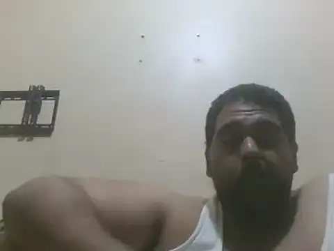 elpoop7305 online show from 17, 4, 2026
