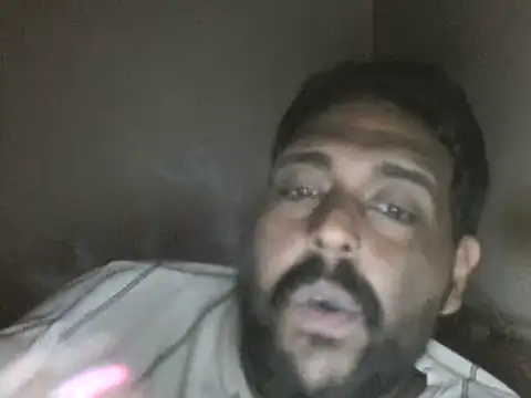 elpoop7305 online show from 8, 11, 2025