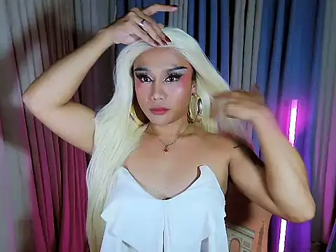 YourNikkieXxx online show from 17, 7, 2026