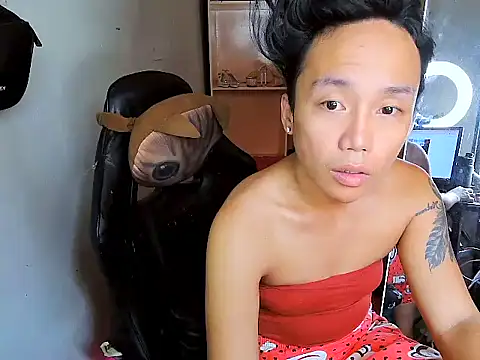 YourNikkieXxx online show from 28, 10, 2025