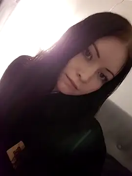 DragonFoxie online show from 26, 10, 2025