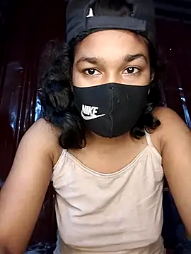 kiron204279 online show from 3, 11, 2025