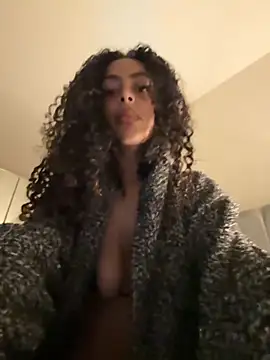 yasmingarcia online show from 30, 9, 2025