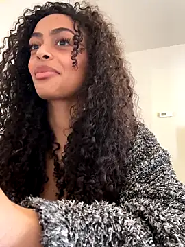 yasmingarcia online show from 9, 9, 2025