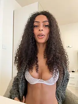 yasmingarcia online show from 29, 10, 2025