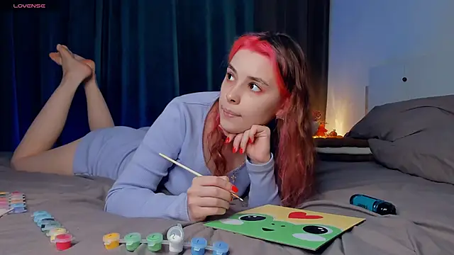 VedaSchulz online show from 4, 12, 2025