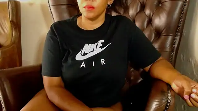 CandyCurvyyxx online show from 5, 11, 2025