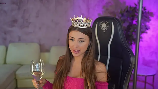 Luna secretgirl online show from 20, 11, 2025