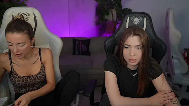 Luna secretgirl online show from 31, 10, 2025