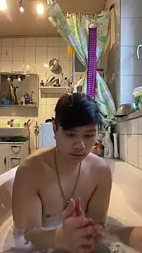 Snapshot of Kingpowerlittel chatting on 16, 12, 2025 Kingpowerlittel online show from 16, 12, 2025