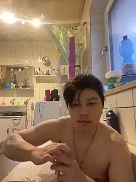 Snapshot of Kingpowerlittel chatting on 12, 2, 2026 Kingpowerlittel online show from 12, 2, 2026