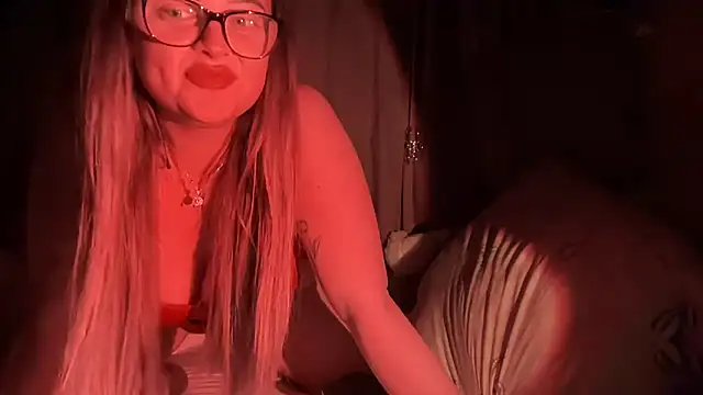 Snapshot of SexySashaxox chatting on 9, 2, 2026 SexySashaxox online show from 9, 2, 2026