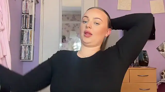 Snapshot of SexySashaxox chatting on 23, 2, 2026 SexySashaxox online show from 23, 2, 2026