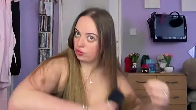 SexySashaxox online show from 9, 3, 2026