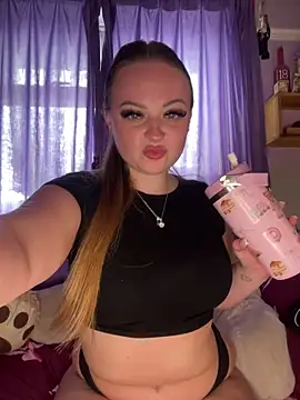 SexySashaxox online show from 18, 5, 2026